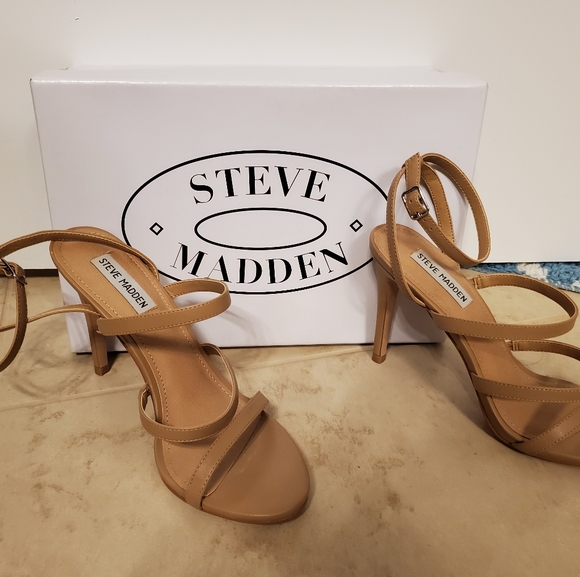 steve madden fauna sandal